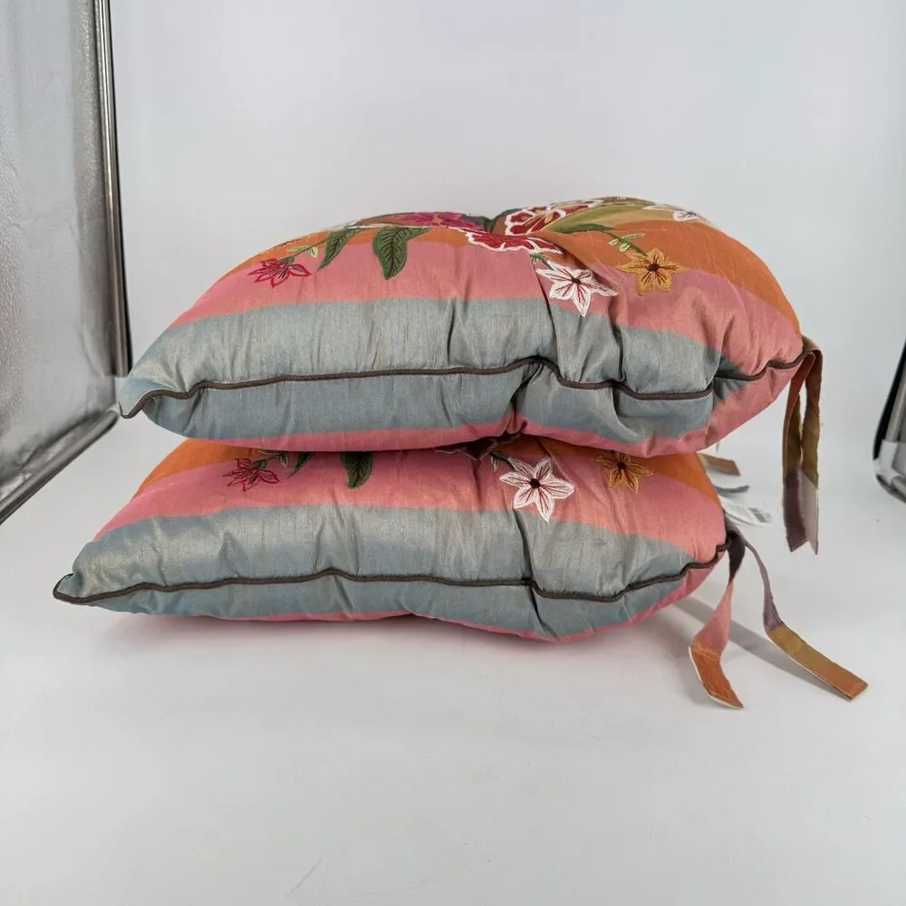 Pier 1 Imports Set of 2 Chair Cushions Floral Embroidered Tufted 17x17 Ties - Picture 7 of 9
